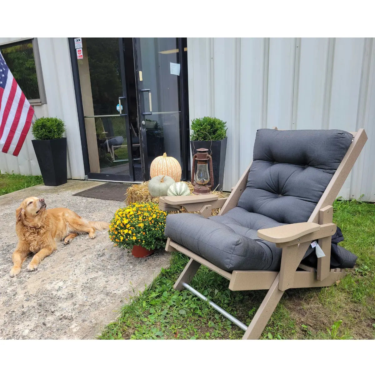 Outdoor lounge chair with cushions